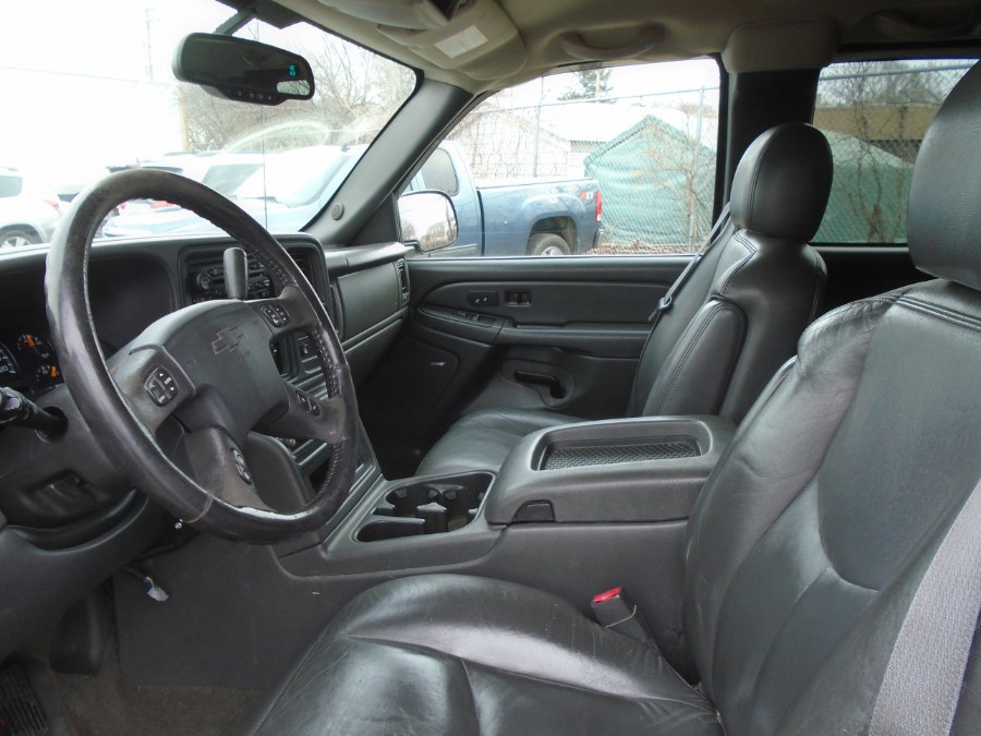 2005 Chevrolet Silverado 2500HD Ext Cab 143.5" WB 4WD LT, available for sale in Milford, Connecticut | Dealertown Auto Wholesalers. Milford, Connecticut 2005 Chevrolet Silverado 2500HD Ext Cab 143.5" WB 4WD LT, available for sale in Milford, Connecticut | Dealertown Auto Wholesalers. Milford, Connecticut