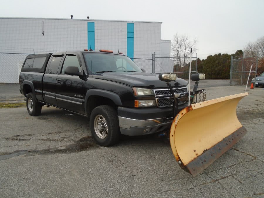 2005 Chevrolet Silverado 2500HD Ext Cab 143.5" WB 4WD LT, available for sale in Milford, Connecticut | Dealertown Auto Wholesalers. Milford, Connecticut 2005 Chevrolet Silverado 2500HD Ext Cab 143.5" WB 4WD LT, available for sale in Milford, Connecticut | Dealertown Auto Wholesalers. Milford, Connecticut