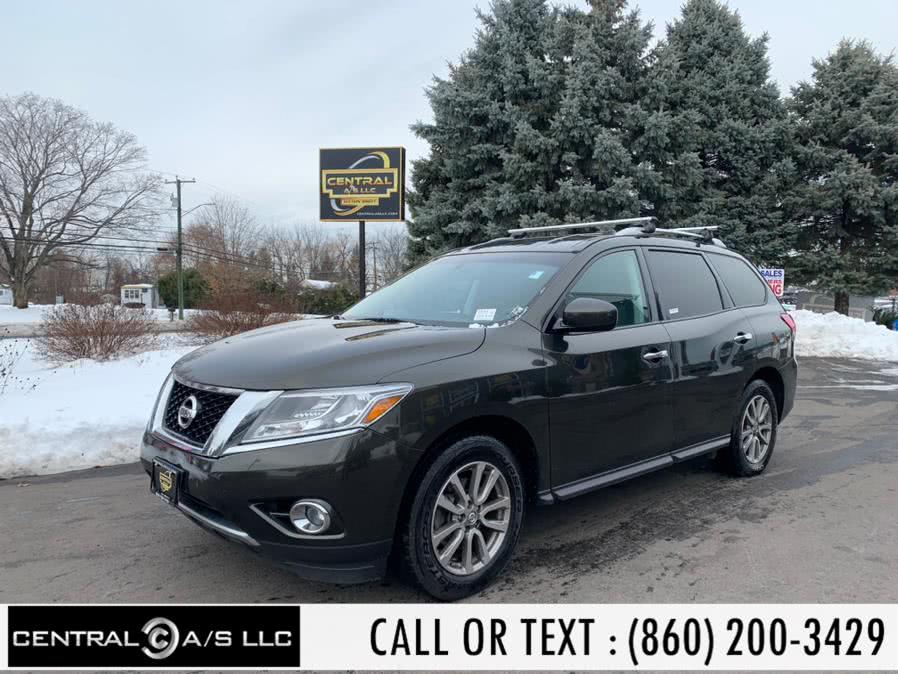 2015 Nissan Pathfinder 4WD 4dr SV, available for sale in East Windsor, Connecticut | Central A/S LLC. East Windsor, Connecticut