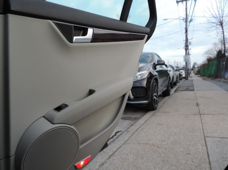 2014 Mercedes-Benz C-Class 4dr Sdn C300 Sport 4MATIC, available for sale in Inwood, New York | 5 Towns Drive. Inwood, New York 2014 Mercedes-Benz C-Class 4dr Sdn C300 Sport 4MATIC, available for sale in Inwood, New York | 5 Towns Drive. Inwood, New York