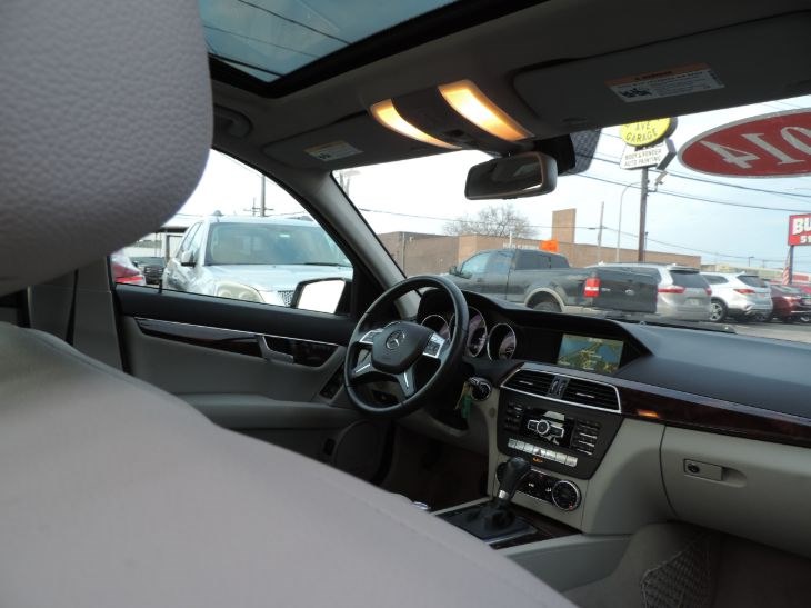 2014 Mercedes-Benz C-Class 4dr Sdn C300 Sport 4MATIC, available for sale in Inwood, New York | 5 Towns Drive. Inwood, New York 2014 Mercedes-Benz C-Class 4dr Sdn C300 Sport 4MATIC, available for sale in Inwood, New York | 5 Towns Drive. Inwood, New York