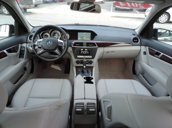 2014 Mercedes-Benz C-Class 4dr Sdn C300 Sport 4MATIC, available for sale in Inwood, New York | 5 Towns Drive. Inwood, New York 2014 Mercedes-Benz C-Class 4dr Sdn C300 Sport 4MATIC, available for sale in Inwood, New York | 5 Towns Drive. Inwood, New York