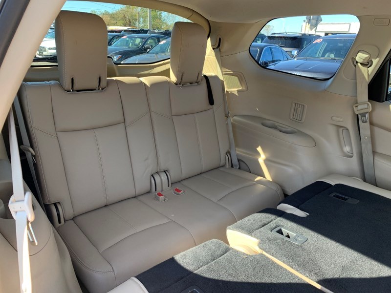 2016 Nissan Pathfinder 4WD 4dr SL, available for sale in Inwood, New York | 5 Towns Drive. Inwood, New York 2016 Nissan Pathfinder 4WD 4dr SL, available for sale in Inwood, New York | 5 Towns Drive. Inwood, New York