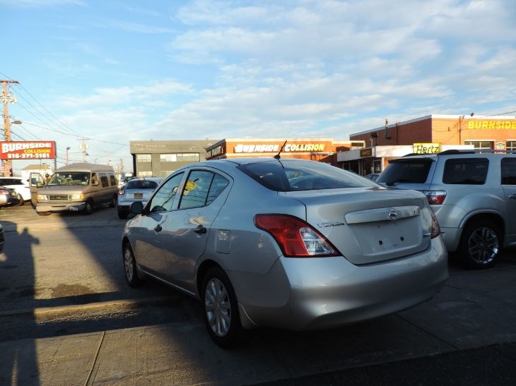 2014 Nissan Versa 4dr Sdn CVT 1.6 SV, available for sale in Inwood, New York | 5 Towns Drive. Inwood, New York 2014 Nissan Versa 4dr Sdn CVT 1.6 SV, available for sale in Inwood, New York | 5 Towns Drive. Inwood, New York