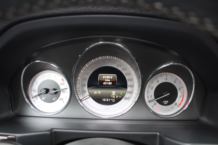 2015 Mercedes-Benz GLK-Class 4MATIC 4dr GLK 350, available for sale in Great Neck, New York | Great Neck Car Buyers & Sellers. Great Neck, New York 2015 Mercedes-Benz GLK-Class 4MATIC 4dr GLK 350, available for sale in Great Neck, New York | Great Neck Car Buyers & Sellers. Great Neck, New York