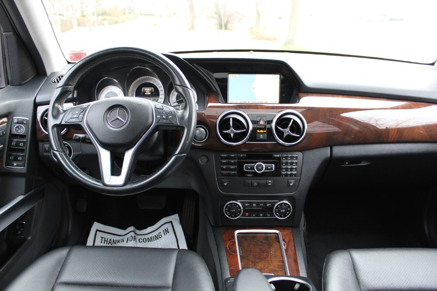 2015 Mercedes-Benz GLK-Class 4MATIC 4dr GLK 350, available for sale in Great Neck, New York | Great Neck Car Buyers & Sellers. Great Neck, New York 2015 Mercedes-Benz GLK-Class 4MATIC 4dr GLK 350, available for sale in Great Neck, New York | Great Neck Car Buyers & Sellers. Great Neck, New York
