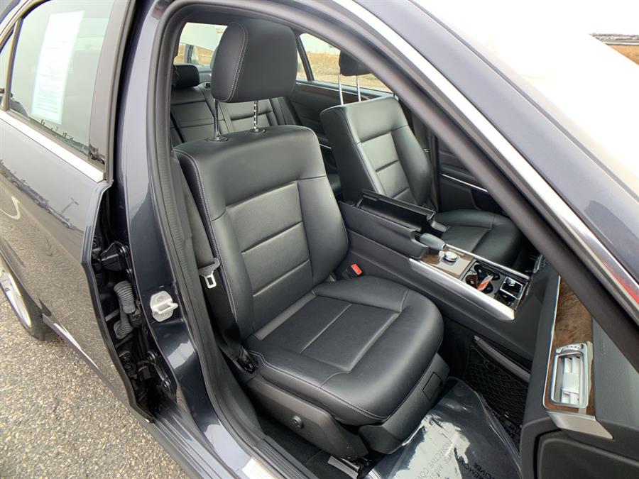 2014 Mercedes-Benz E-Class 4dr Sdn E350 Luxury 4MATIC, available for sale in Stratford, Connecticut | Wiz Leasing Inc. Stratford, Connecticut 2014 Mercedes-Benz E-Class 4dr Sdn E350 Luxury 4MATIC, available for sale in Stratford, Connecticut | Wiz Leasing Inc. Stratford, Connecticut