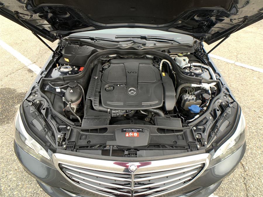 2014 Mercedes-Benz E-Class 4dr Sdn E350 Luxury 4MATIC, available for sale in Stratford, Connecticut | Wiz Leasing Inc. Stratford, Connecticut 2014 Mercedes-Benz E-Class 4dr Sdn E350 Luxury 4MATIC, available for sale in Stratford, Connecticut | Wiz Leasing Inc. Stratford, Connecticut