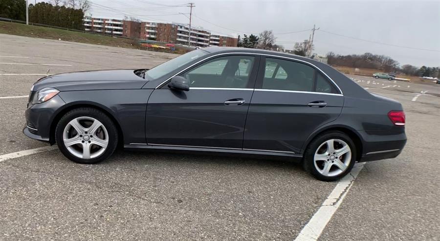 2014 Mercedes-Benz E-Class 4dr Sdn E350 Luxury 4MATIC, available for sale in Stratford, Connecticut | Wiz Leasing Inc. Stratford, Connecticut 2014 Mercedes-Benz E-Class 4dr Sdn E350 Luxury 4MATIC, available for sale in Stratford, Connecticut | Wiz Leasing Inc. Stratford, Connecticut