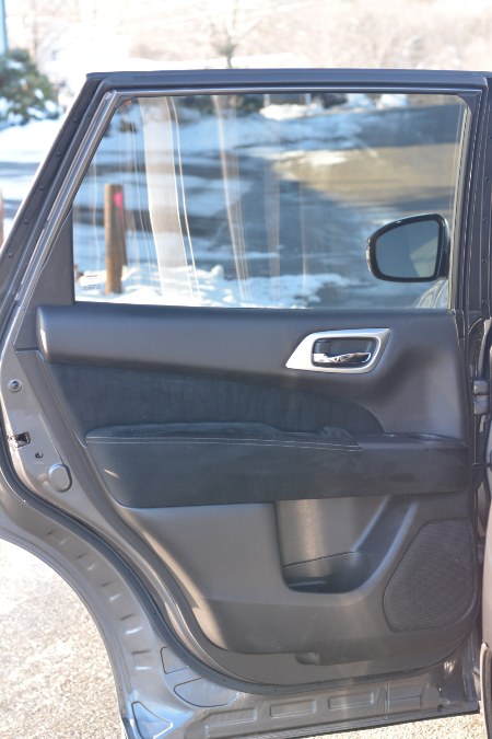 2015 Nissan Pathfinder 2WD 4dr Platinum, available for sale in Ashland, Massachusetts | New Beginning Auto Service Inc. Ashland, Massachusetts 2015 Nissan Pathfinder 2WD 4dr Platinum, available for sale in Ashland, Massachusetts | New Beginning Auto Service Inc. Ashland, Massachusetts