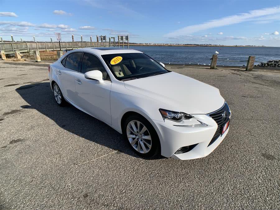 2015 Lexus IS 250 4dr Sport Sdn AWD, available for sale in Stratford, Connecticut | Wiz Leasing Inc. Stratford, Connecticut