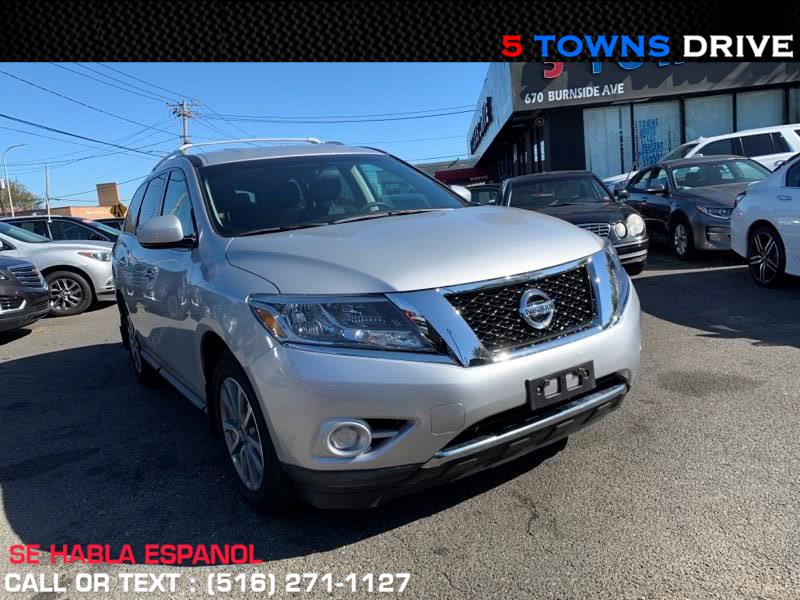 2015 Nissan Pathfinder 4WD 4dr S, available for sale in Inwood, New York | 5 Towns Drive. Inwood, New York