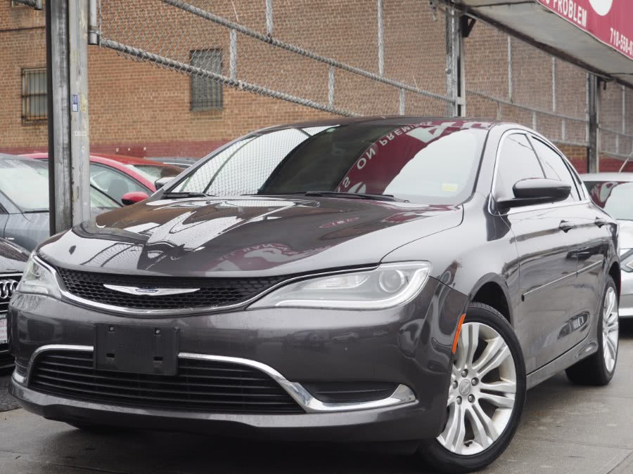 2016 Chrysler 200 4dr Sdn Limited FWD, available for sale in Jamaica, New York | Hillside Auto Mall Inc.. Jamaica, New York