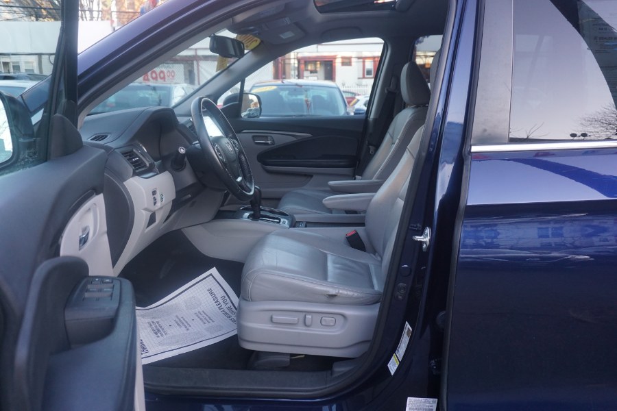 2016 Honda Pilot AWD 4dr EX-L, available for sale in Newark , New Jersey | Champion Used Auto Sales 2. Newark , New Jersey 2016 Honda Pilot AWD 4dr EX-L, available for sale in Newark , New Jersey | Champion Used Auto Sales 2. Newark , New Jersey