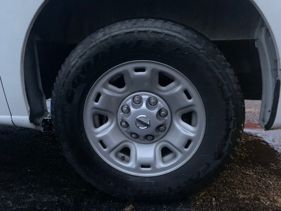 Used Nissan NV Standard Roof 2500 V8 S 2012 | White Glove Auto Leasing Inc. Huntington, New York Used Nissan NV Standard Roof 2500 V8 S 2012 | White Glove Auto Leasing Inc. Huntington, New York