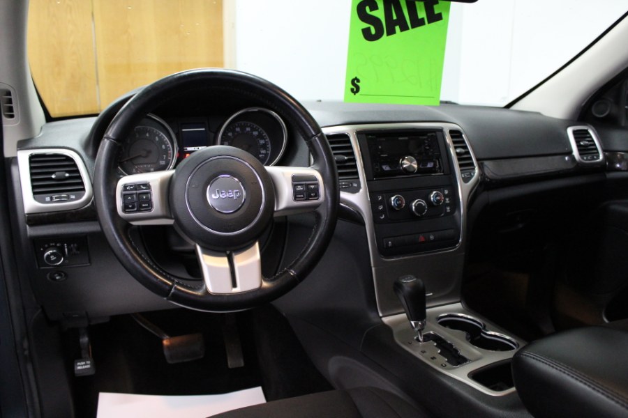 2012 Jeep Grand Cherokee 4WD 4dr Laredo, available for sale in Plainville, Connecticut | New England Auto Sales LLC. Plainville, Connecticut 2012 Jeep Grand Cherokee 4WD 4dr Laredo, available for sale in Plainville, Connecticut | New England Auto Sales LLC. Plainville, Connecticut