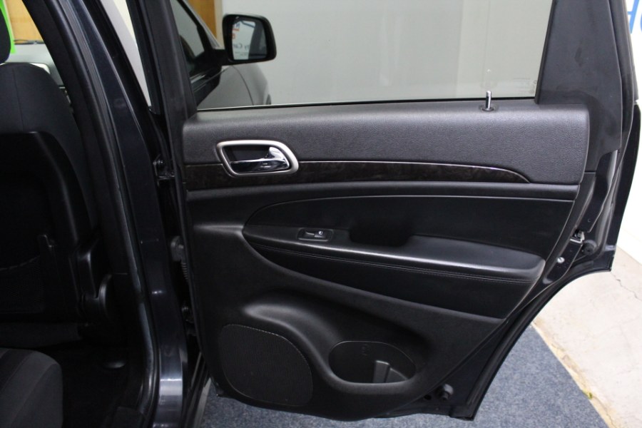 2012 Jeep Grand Cherokee 4WD 4dr Laredo, available for sale in Plainville, Connecticut | New England Auto Sales LLC. Plainville, Connecticut 2012 Jeep Grand Cherokee 4WD 4dr Laredo, available for sale in Plainville, Connecticut | New England Auto Sales LLC. Plainville, Connecticut