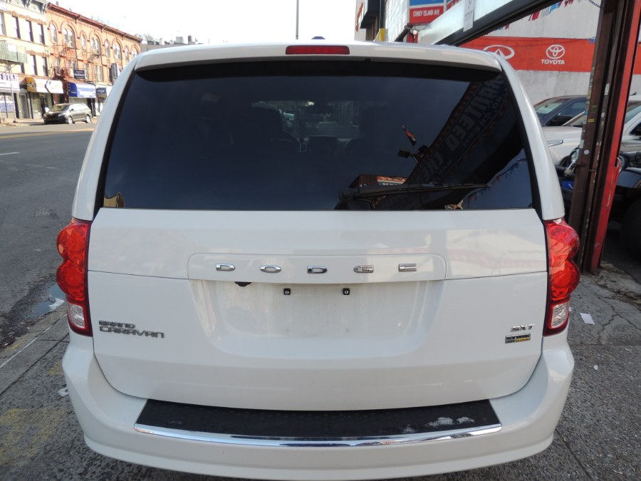 2018 Dodge Grand Caravan SXT Wagon, available for sale in Brooklyn, New York | Carsbuck Inc.. Brooklyn, New York 2018 Dodge Grand Caravan SXT Wagon, available for sale in Brooklyn, New York | Carsbuck Inc.. Brooklyn, New York