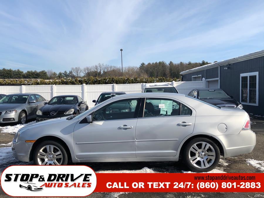 2006 Ford Fusion 4dr Sdn V6 SEL, available for sale in East Windsor, Connecticut | Stop & Drive Auto Sales. East Windsor, Connecticut 2006 Ford Fusion 4dr Sdn V6 SEL, available for sale in East Windsor, Connecticut | Stop & Drive Auto Sales. East Windsor, Connecticut