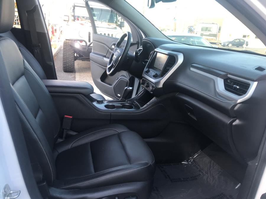 2019 GMC Acadia AWD 4dr SLT w/SLT-1, available for sale in Inwood, New York | 5 Towns Drive. Inwood, New York 2019 GMC Acadia AWD 4dr SLT w/SLT-1, available for sale in Inwood, New York | 5 Towns Drive. Inwood, New York