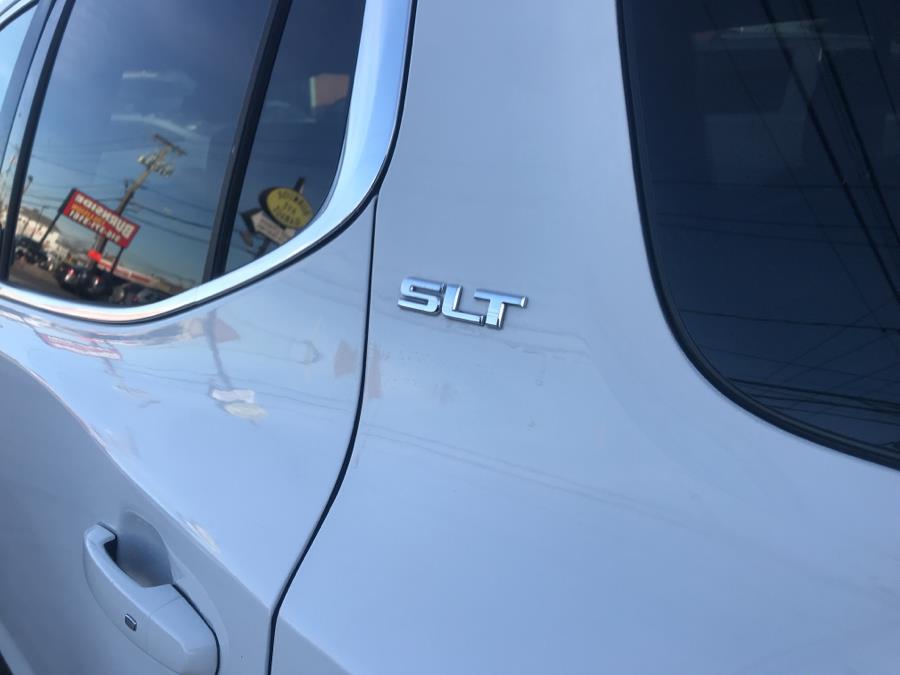 2019 GMC Acadia AWD 4dr SLT w/SLT-1, available for sale in Inwood, New York | 5 Towns Drive. Inwood, New York 2019 GMC Acadia AWD 4dr SLT w/SLT-1, available for sale in Inwood, New York | 5 Towns Drive. Inwood, New York
