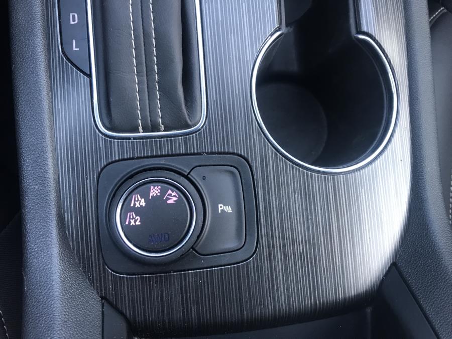2019 GMC Acadia AWD 4dr SLT w/SLT-1, available for sale in Inwood, New York | 5 Towns Drive. Inwood, New York 2019 GMC Acadia AWD 4dr SLT w/SLT-1, available for sale in Inwood, New York | 5 Towns Drive. Inwood, New York