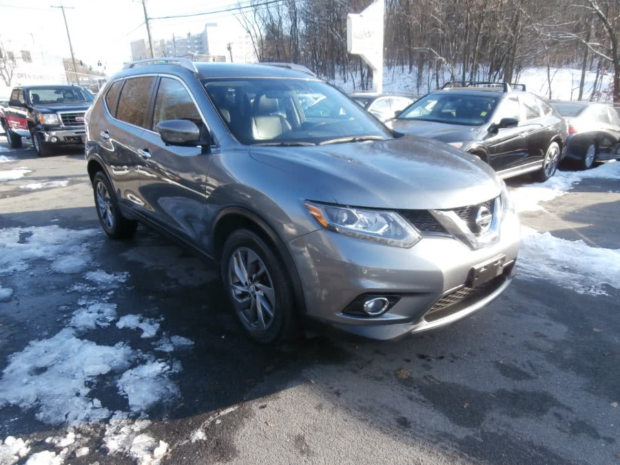 2016 Nissan Rogue AWD 4dr SL platinum, available for sale in Waterbury, Connecticut | Jim Juliani Motors. Waterbury, Connecticut