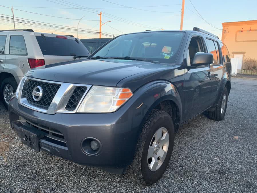2011 Nissan Pathfinder 4WD 4dr V6 S, available for sale in Copiague, New York | Great Buy Auto Sales. Copiague, New York