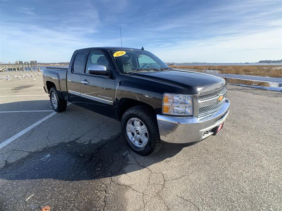 2013 Chevrolet Silverado 1500 4WD Ext Cab 143.5" LT, available for sale in Stratford, Connecticut | Wiz Leasing Inc. Stratford, Connecticut