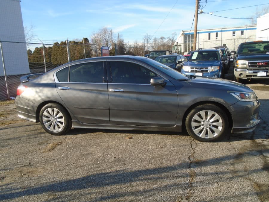 2013 Honda Accord Sdn 4dr V6 Auto EX-L, available for sale in Milford, Connecticut | Dealertown Auto Wholesalers. Milford, Connecticut
