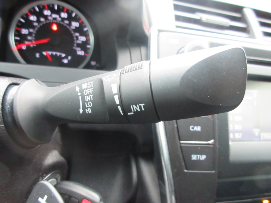 2017 Toyota Camry SE Automatic (Natl), available for sale in Linden, New Jersey | Route 27 Auto Mall. Linden, New Jersey 2017 Toyota Camry SE Automatic (Natl), available for sale in Linden, New Jersey | Route 27 Auto Mall. Linden, New Jersey