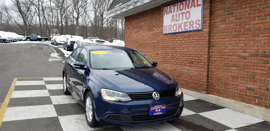 2011 Volkswagen Jetta Sedan 4dr Auto SE, available for sale in Waterbury, Connecticut | National Auto Brokers, Inc.. Waterbury, Connecticut