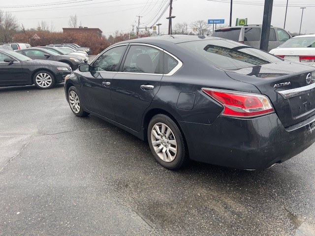 2015 Nissan Altima 4dr Sdn I4 2.5 S, available for sale in Raynham, Massachusetts | J & A Auto Center. Raynham, Massachusetts 2015 Nissan Altima 4dr Sdn I4 2.5 S, available for sale in Raynham, Massachusetts | J & A Auto Center. Raynham, Massachusetts
