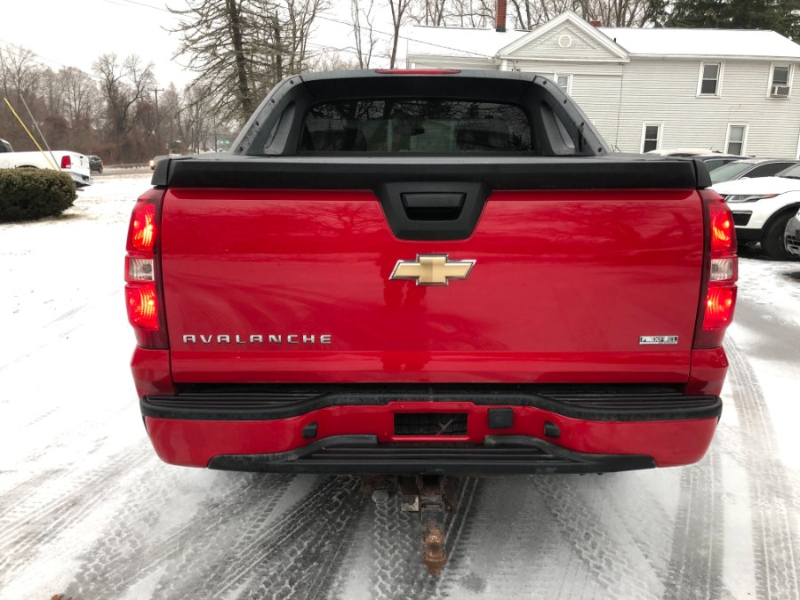 2009 Chevrolet Avalanche 4WD Crew Cab 130" LS, available for sale in East Windsor, Connecticut | Toro Auto. East Windsor, Connecticut 2009 Chevrolet Avalanche 4WD Crew Cab 130" LS, available for sale in East Windsor, Connecticut | Toro Auto. East Windsor, Connecticut