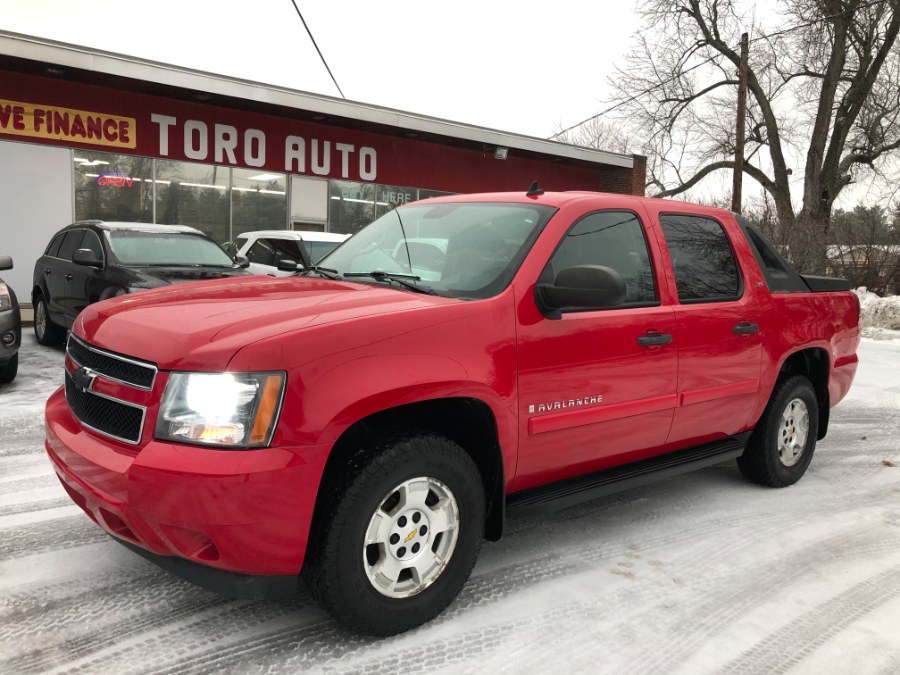 2009 Chevrolet Avalanche 4WD Crew Cab 130" LS, available for sale in East Windsor, Connecticut | Toro Auto. East Windsor, Connecticut 2009 Chevrolet Avalanche 4WD Crew Cab 130" LS, available for sale in East Windsor, Connecticut | Toro Auto. East Windsor, Connecticut