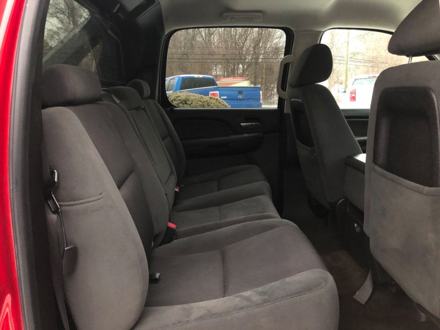 2009 Chevrolet Avalanche 4WD Crew Cab 130" LS, available for sale in East Windsor, Connecticut | Toro Auto. East Windsor, Connecticut 2009 Chevrolet Avalanche 4WD Crew Cab 130" LS, available for sale in East Windsor, Connecticut | Toro Auto. East Windsor, Connecticut