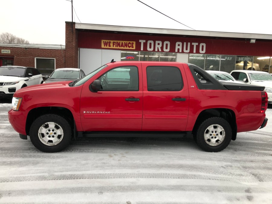 2009 Chevrolet Avalanche 4WD Crew Cab 130" LS, available for sale in East Windsor, Connecticut | Toro Auto. East Windsor, Connecticut 2009 Chevrolet Avalanche 4WD Crew Cab 130" LS, available for sale in East Windsor, Connecticut | Toro Auto. East Windsor, Connecticut