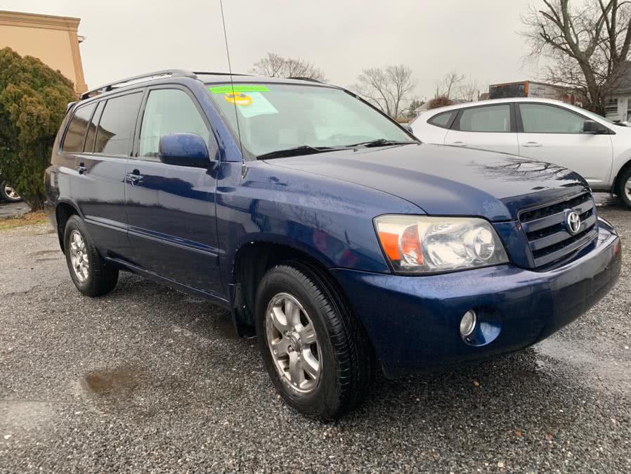 2004 Toyota Highlander 4dr V6 w/3rd Row (SE), available for sale in Copiague, New York | Great Buy Auto Sales. Copiague, New York