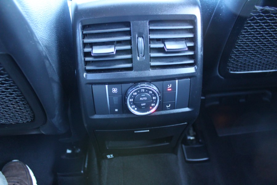 2015 Mercedes-Benz GL-Class 4MATIC 4dr GL 450, available for sale in Great Neck, New York | Great Neck Car Buyers & Sellers. Great Neck, New York 2015 Mercedes-Benz GL-Class 4MATIC 4dr GL 450, available for sale in Great Neck, New York | Great Neck Car Buyers & Sellers. Great Neck, New York