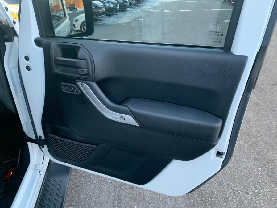 2015 Jeep Wrangler Unlimited 4WD 4dr Sahara, available for sale in South Windsor, Connecticut | Mike And Tony Auto Sales, Inc. South Windsor, Connecticut 2015 Jeep Wrangler Unlimited 4WD 4dr Sahara, available for sale in South Windsor, Connecticut | Mike And Tony Auto Sales, Inc. South Windsor, Connecticut