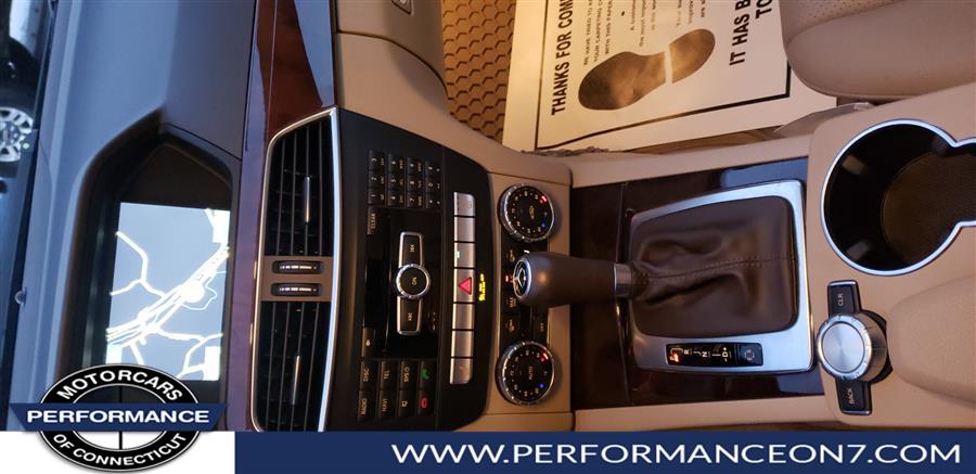 2014 Mercedes-Benz C-Class 4dr Sdn C300 Luxury 4MATIC, available for sale in Wilton, Connecticut | Performance Motor Cars Of Connecticut LLC. Wilton, Connecticut 2014 Mercedes-Benz C-Class 4dr Sdn C300 Luxury 4MATIC, available for sale in Wilton, Connecticut | Performance Motor Cars Of Connecticut LLC. Wilton, Connecticut