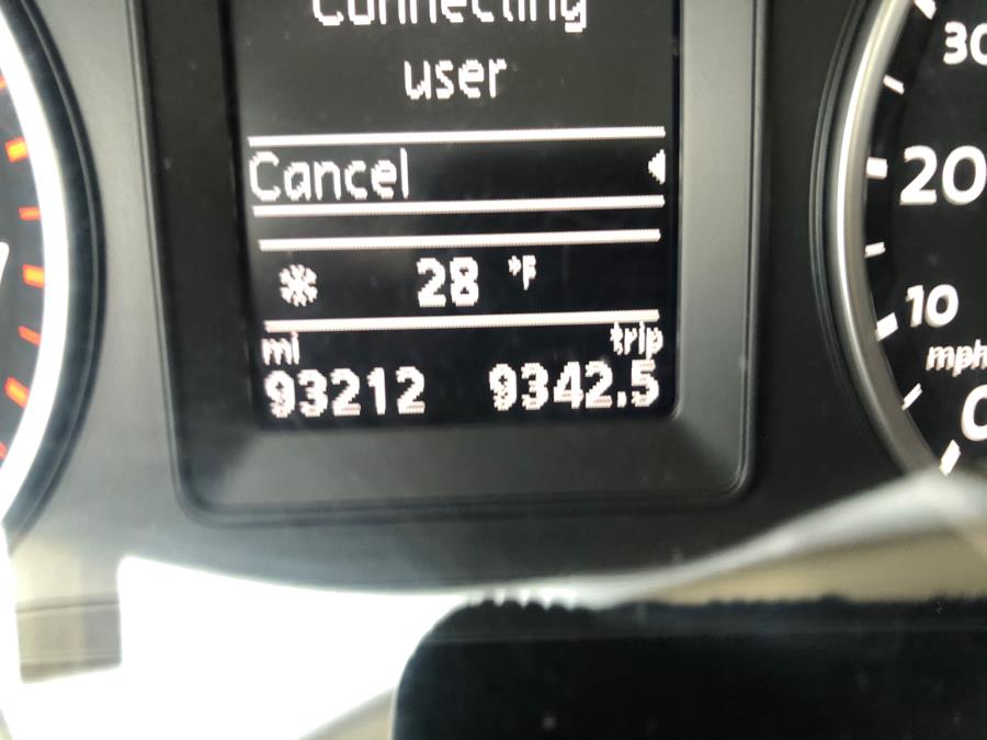 2013 Volkswagen Tiguan 4WD 4dr Auto SEL, available for sale in Agawam, Massachusetts | Malkoon Motors. Agawam, Massachusetts 2013 Volkswagen Tiguan 4WD 4dr Auto SEL, available for sale in Agawam, Massachusetts | Malkoon Motors. Agawam, Massachusetts