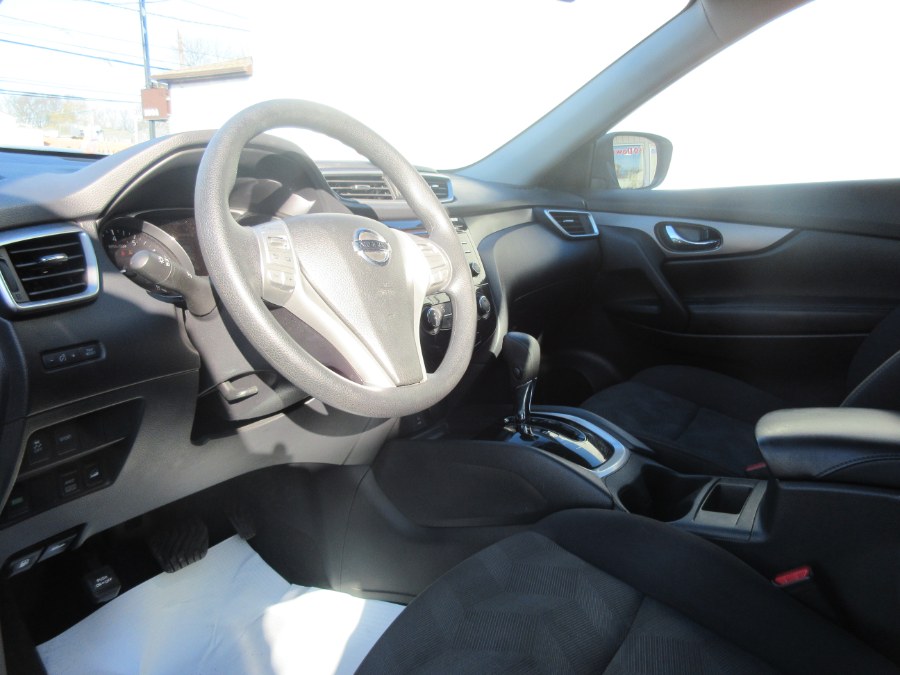 Used Nissan Rogue AWD 4dr S 2016 | Route 27 Auto Mall. Linden, New Jersey Used Nissan Rogue AWD 4dr S 2016 | Route 27 Auto Mall. Linden, New Jersey
