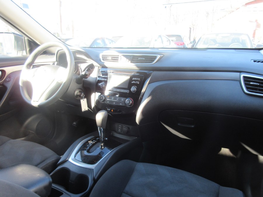 Used Nissan Rogue AWD 4dr S 2016 | Route 27 Auto Mall. Linden, New Jersey Used Nissan Rogue AWD 4dr S 2016 | Route 27 Auto Mall. Linden, New Jersey
