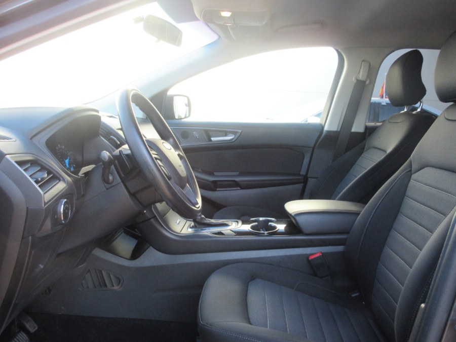 2017 Ford Edge SE FWD, available for sale in Linden, New Jersey | Route 27 Auto Mall. Linden, New Jersey 2017 Ford Edge SE FWD, available for sale in Linden, New Jersey | Route 27 Auto Mall. Linden, New Jersey