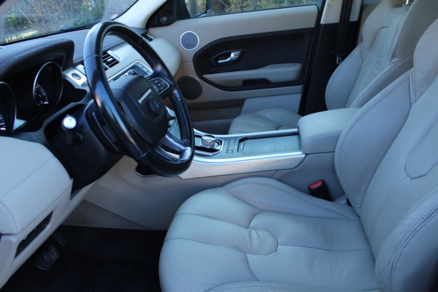 2012 Land Rover Range Rover Evoque 5dr HB Pure Plus, available for sale in Great Neck, New York | Great Neck Car Buyers & Sellers. Great Neck, New York 2012 Land Rover Range Rover Evoque 5dr HB Pure Plus, available for sale in Great Neck, New York | Great Neck Car Buyers & Sellers. Great Neck, New York