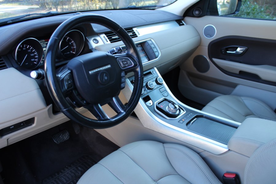 2012 Land Rover Range Rover Evoque 5dr HB Pure Plus, available for sale in Great Neck, New York | Great Neck Car Buyers & Sellers. Great Neck, New York 2012 Land Rover Range Rover Evoque 5dr HB Pure Plus, available for sale in Great Neck, New York | Great Neck Car Buyers & Sellers. Great Neck, New York