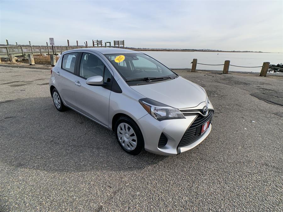 2017 Toyota Yaris 5-Door L Auto (Natl), available for sale in Stratford, Connecticut | Wiz Leasing Inc. Stratford, Connecticut