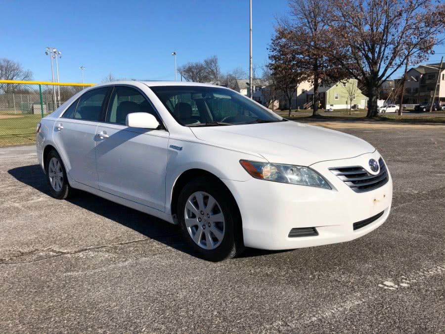 2009 Toyota Camry Hybrid 4dr Sdn (Natl), available for sale in Lyndhurst, New Jersey | Cars With Deals. Lyndhurst, New Jersey