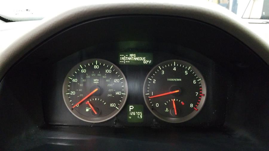 2005 Volvo V50 2.5L Turbo AWD Auto w/Sunroof, available for sale in West Haven, Connecticut | Auto Fair Inc.. West Haven, Connecticut 2005 Volvo V50 2.5L Turbo AWD Auto w/Sunroof, available for sale in West Haven, Connecticut | Auto Fair Inc.. West Haven, Connecticut